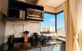Lindo Studio a 600m da praia